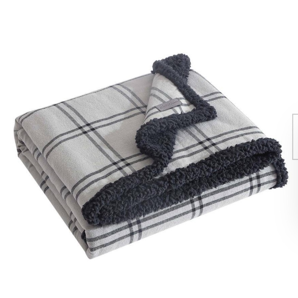 NEW Eddie Bauer Kettle Falls Yarn-Dyed Reversible Throw
